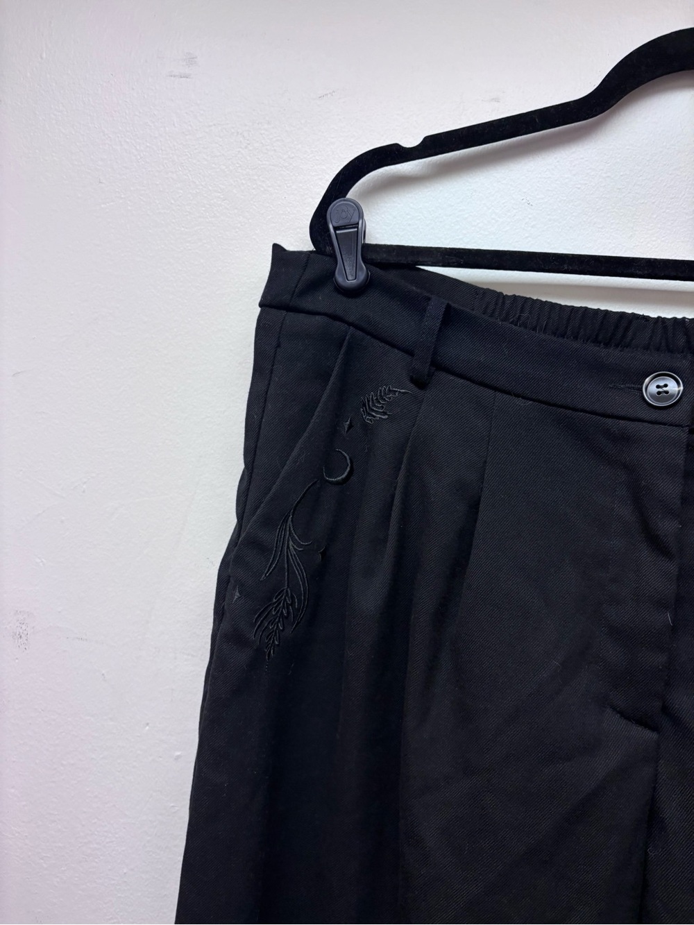 Disturbia Dianne Embroidered Balloon Trousers - Picture 6 of 13